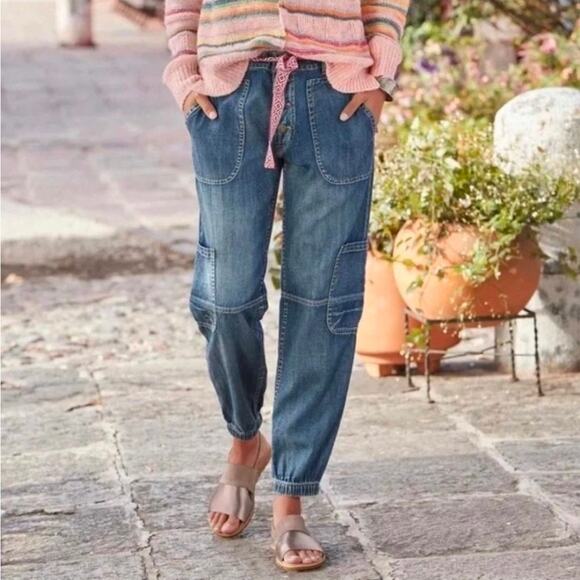 Sundance Jolienne Cargo Jeans Denim Joggers W/ Aztec Geometric Woven Belt - Picture 1 of 13
